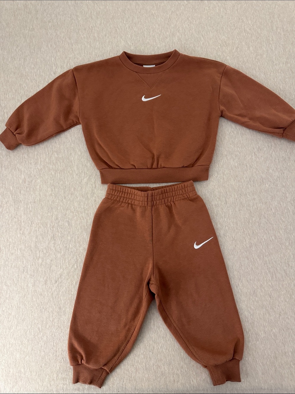 Nike Unisex Brown Set